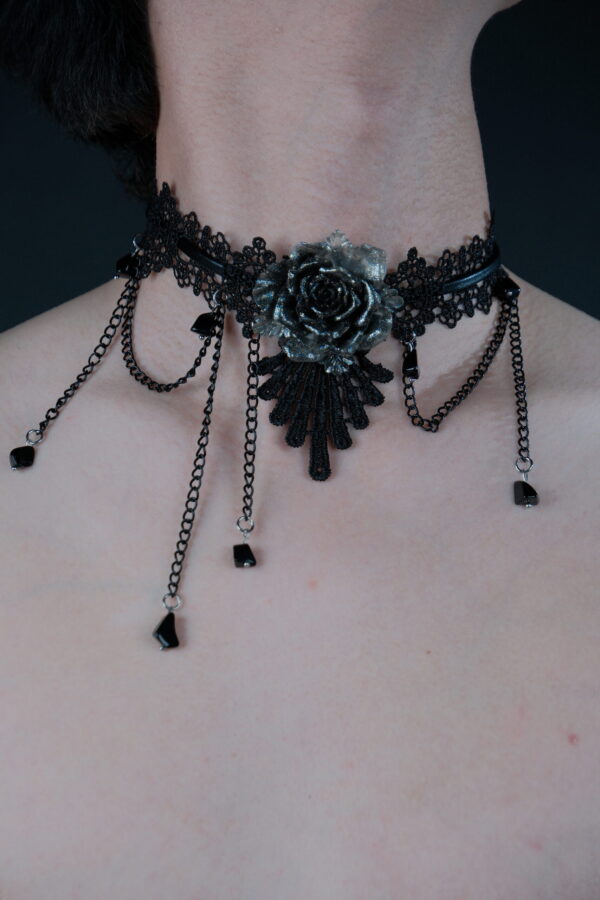 Ashen Rose - Image 4