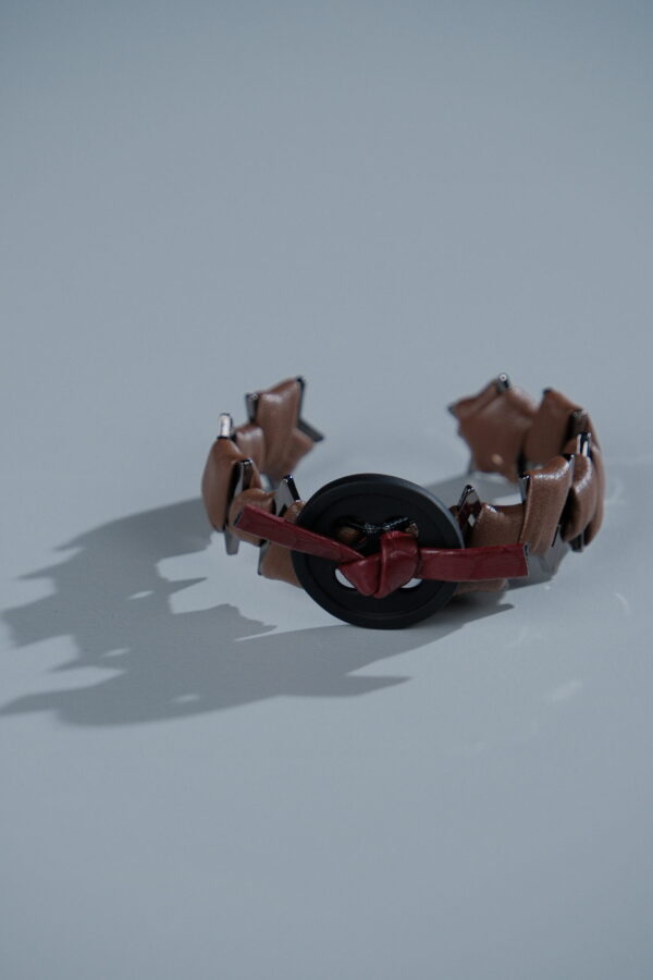 Noir Knot - Image 2